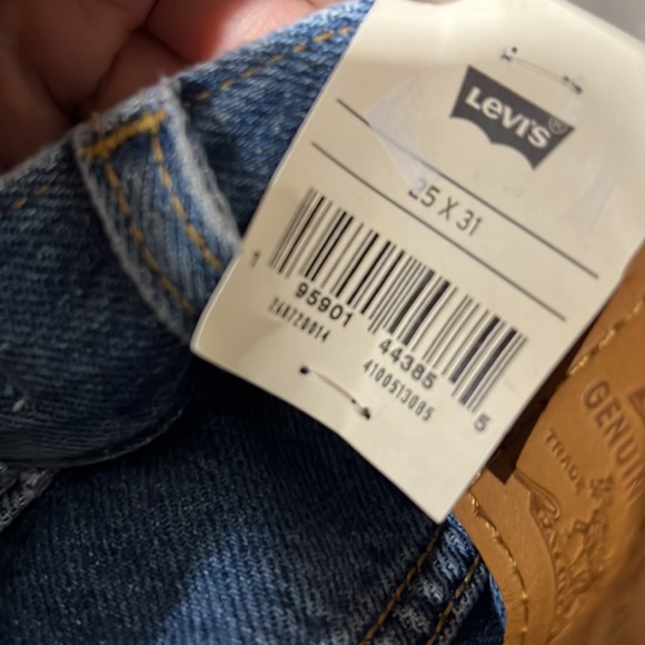 Levi's® Premium HIGH LOOSE WOMEN'S JEANS - Picture 5 of 14